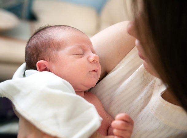 babyborn narodenie dieťaťa